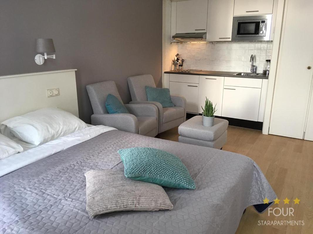 Four Star Apartments - Berkenbosch Blokstraat Гаага Екстер'єр фото