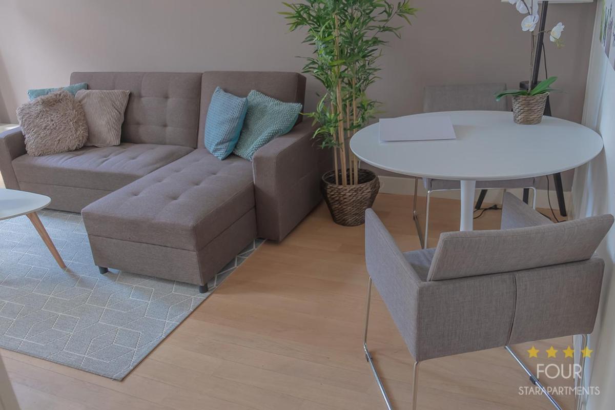 Four Star Apartments - Berkenbosch Blokstraat Гаага Номер фото